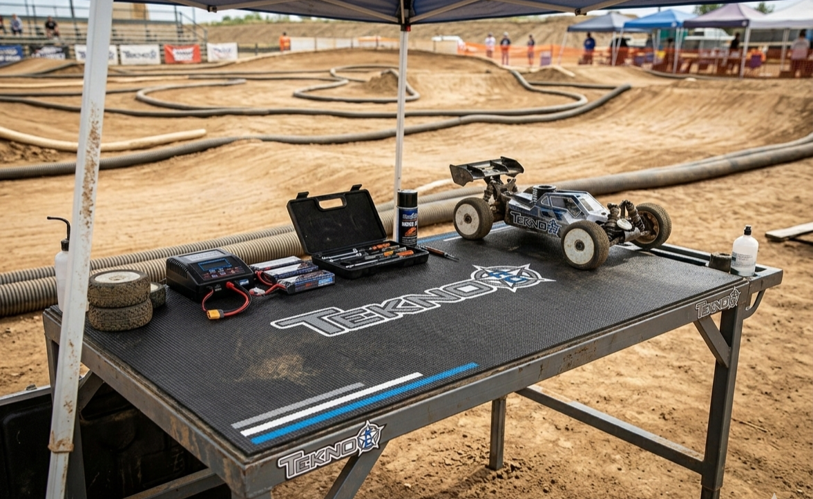 Tekno RC pit mat